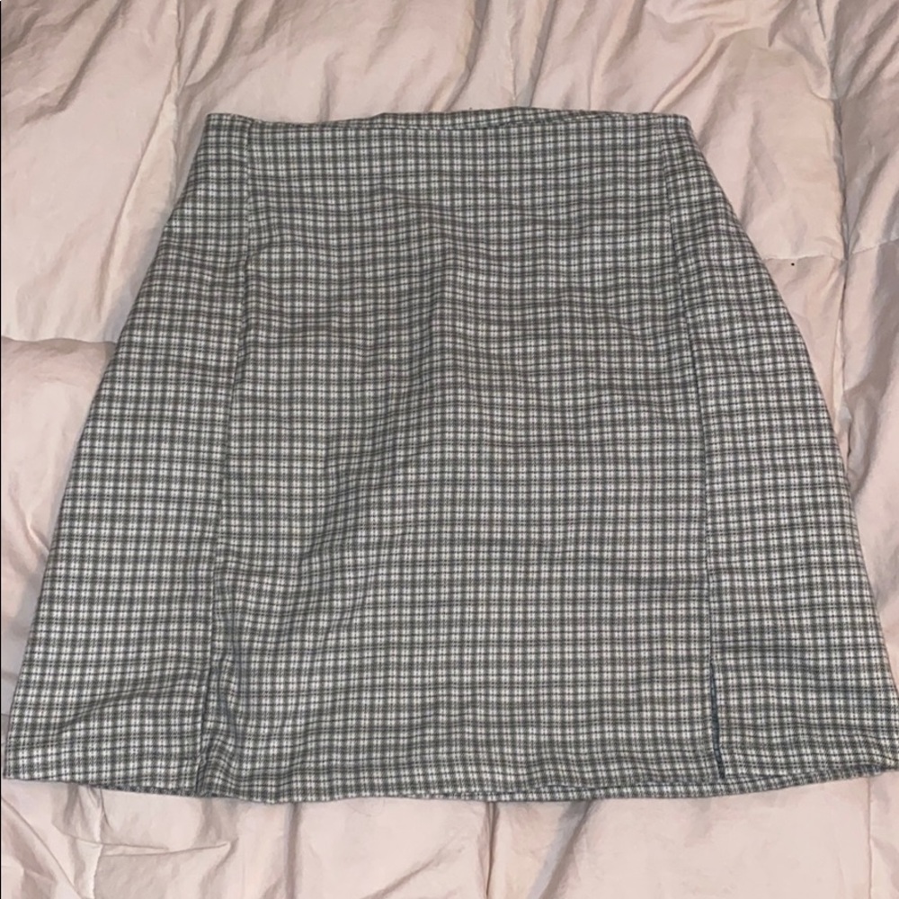 Brandy Melville green and white skirt